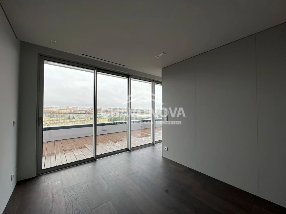 Apartamento T3 para Venda em Custóias, Leça do Balio e Guifões Foto 10