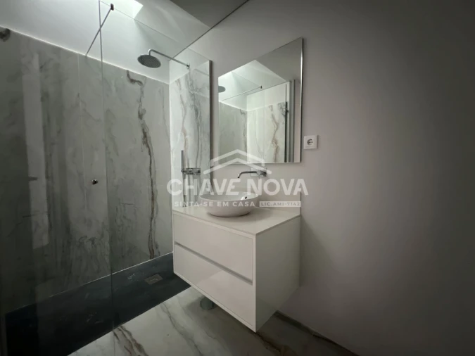 Apartamento T3 para Venda em Custóias, Leça do Balio e Guifões Foto 6