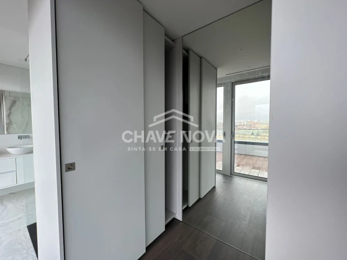 Apartamento T3 para Venda em Custóias, Leça do Balio e Guifões Foto 11