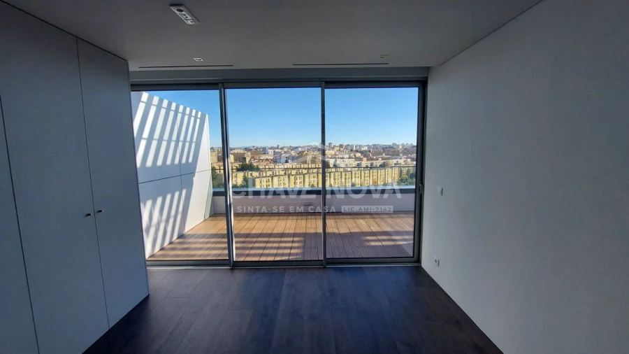 Apartamento T3 para Venda em Custóias, Leça do Balio e Guifões Foto 11