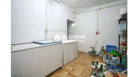 Negócio para Venda em Albufeira e Olhos de Água