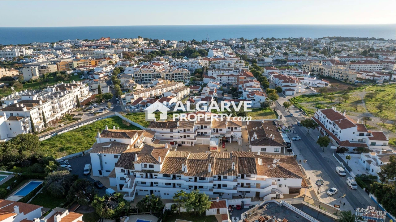 Negócio para Venda em Albufeira e Olhos de Água Foto 28