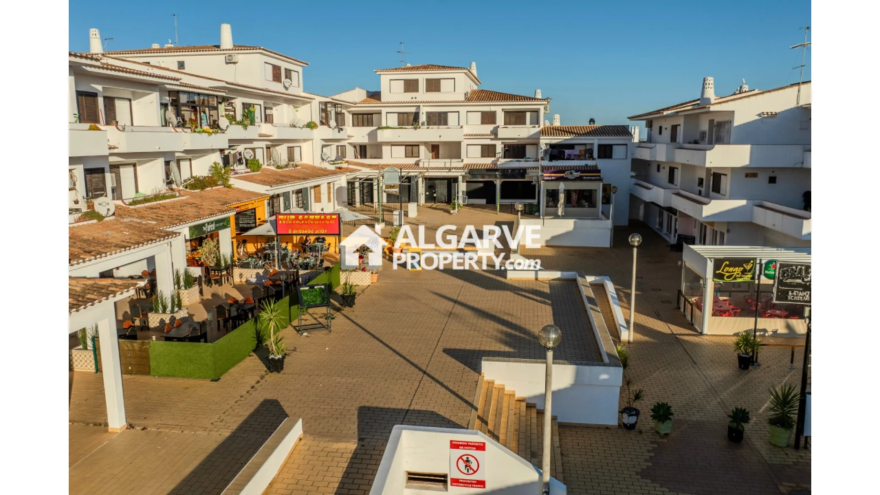 Negócio para Venda em Albufeira e Olhos de Água Foto 29