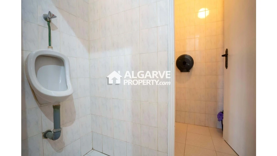 Negócio para Venda em Albufeira e Olhos de Água Foto 24
