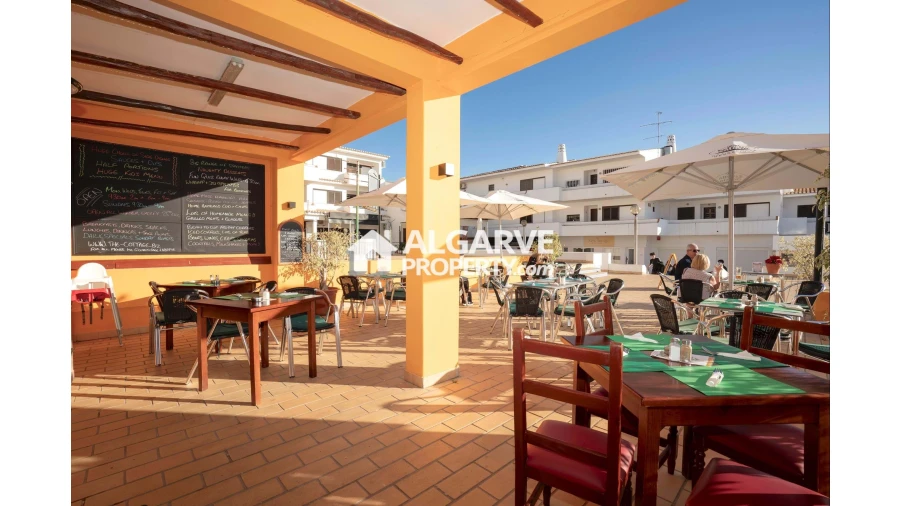 Negócio para Venda em Albufeira e Olhos de Água Foto 27