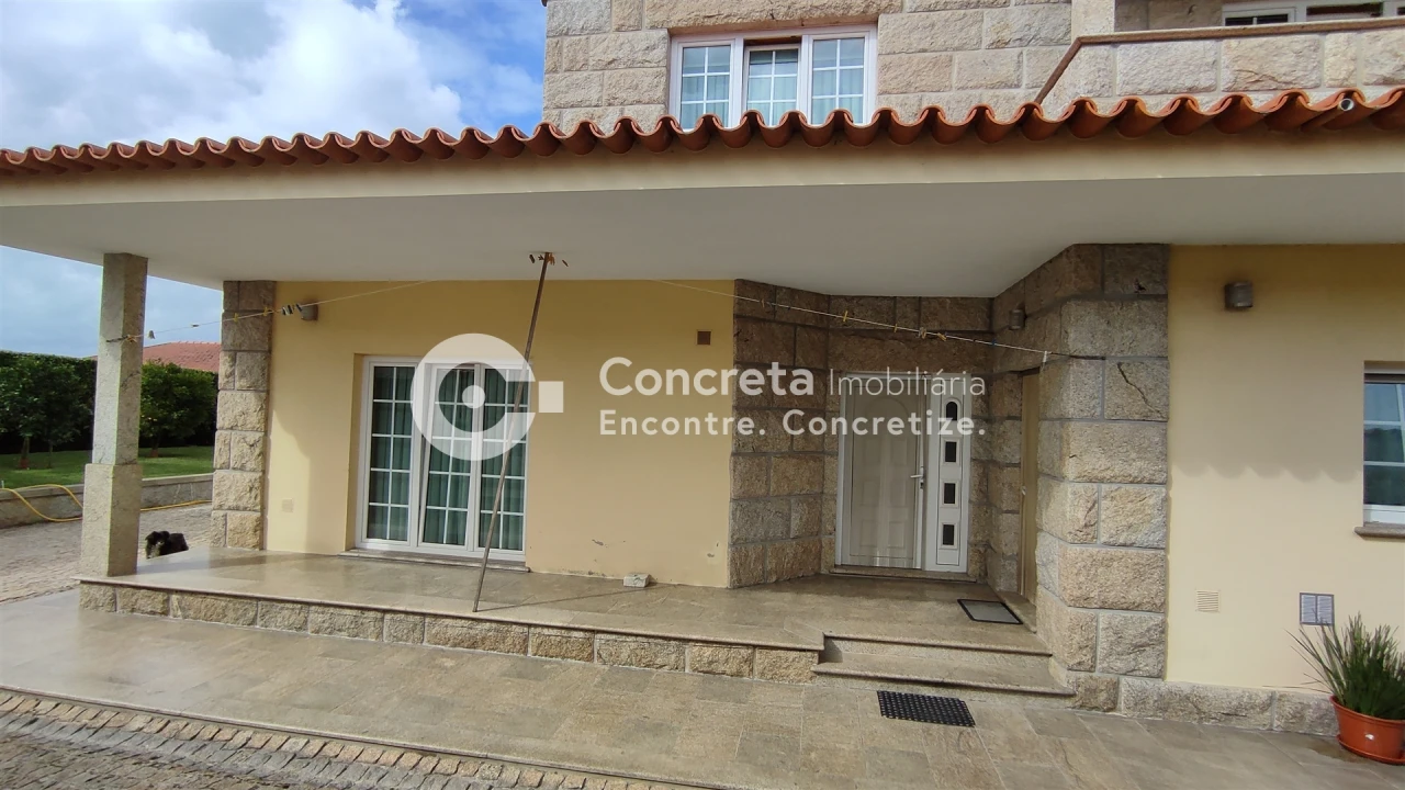 Moradia T5 para Venda em Varzea Foto 5