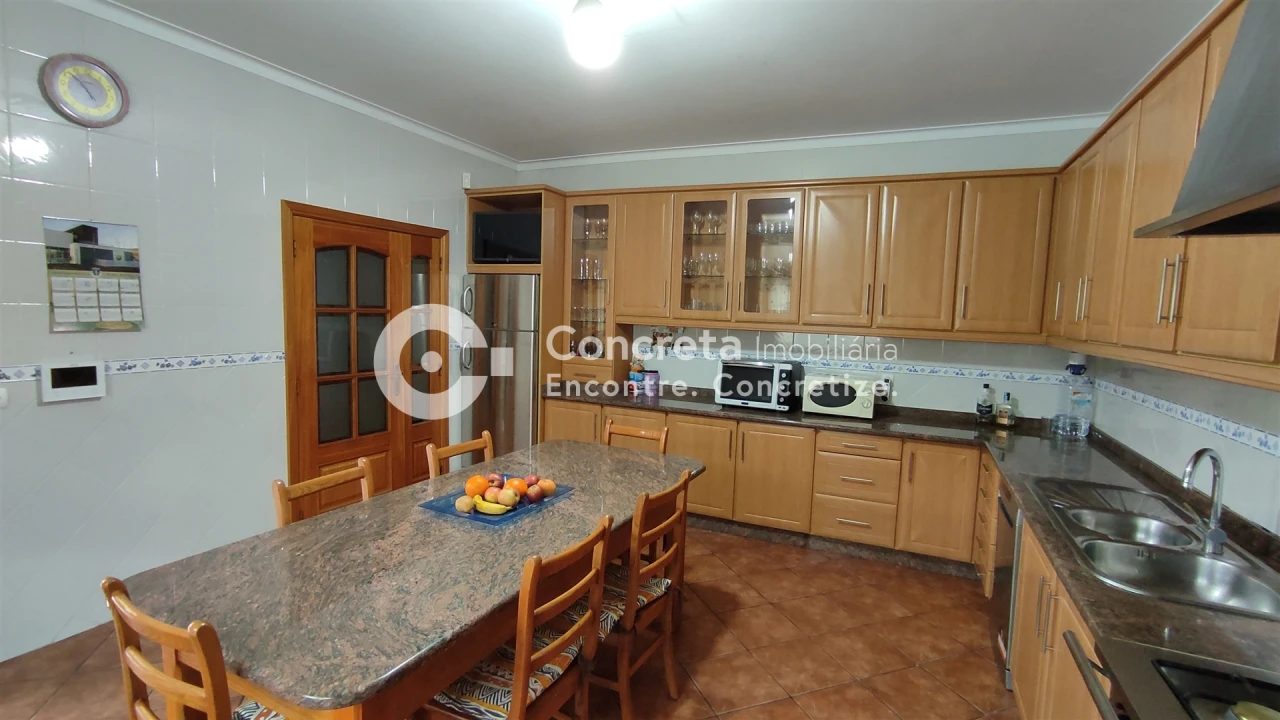 Moradia T5 para Venda em Varzea Foto 15