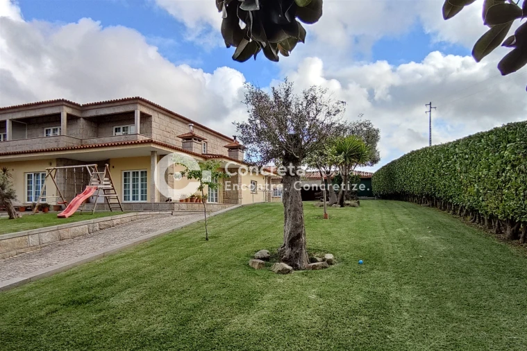 Moradia T5 para Venda em Varzea Foto 27