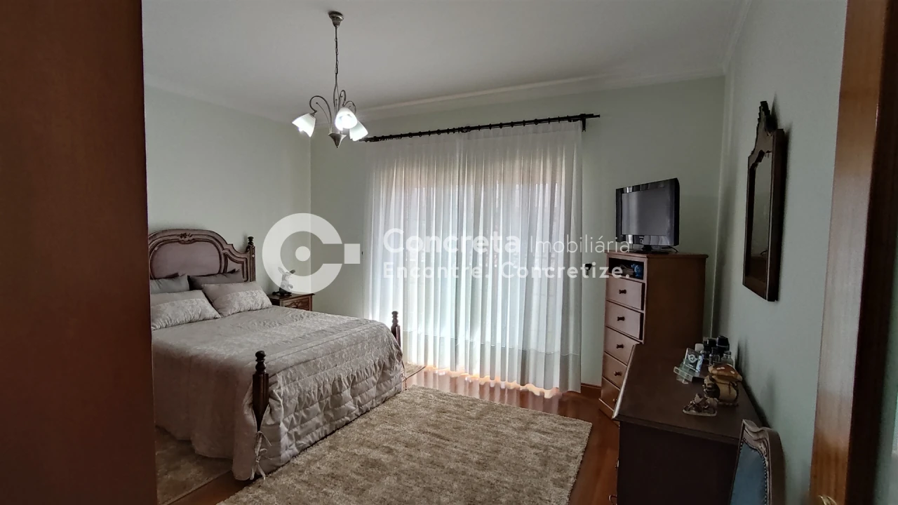 Moradia T5 para Venda em Varzea Foto 20