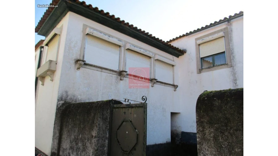 Moradia T5 para Venda em Poiares e Canelas Foto 32