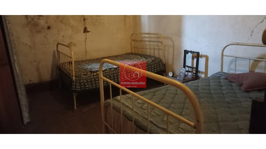 Moradia T5 para Venda em Poiares e Canelas Foto 18