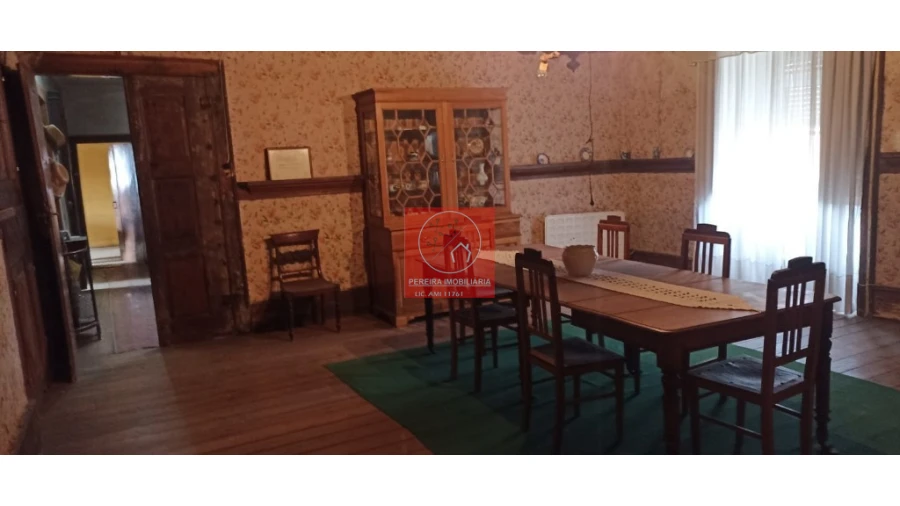 Moradia T5 para Venda em Poiares e Canelas Foto 22