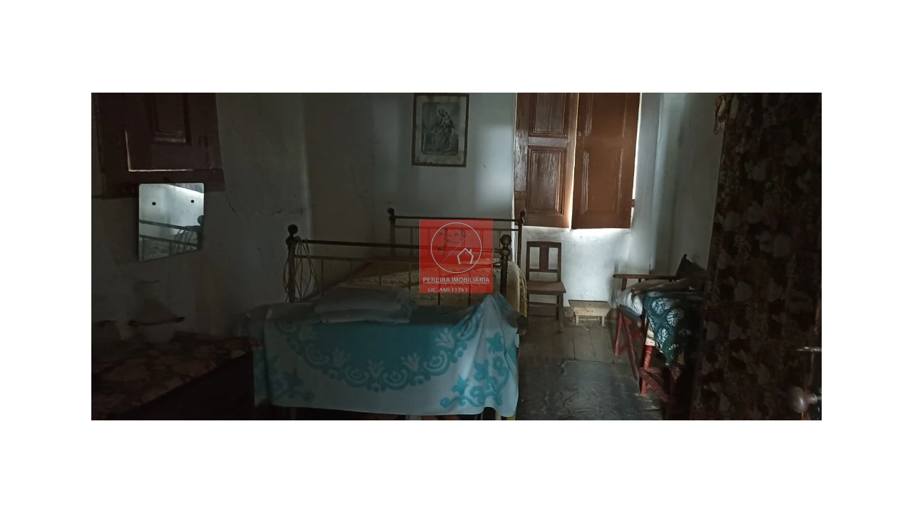 Moradia T5 para Venda em Poiares e Canelas Foto 9