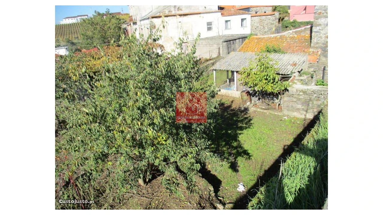 Moradia T5 para Venda em Poiares e Canelas Foto 25