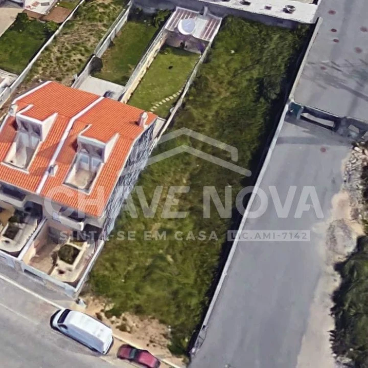 Terreno para Venda em Arcozelo Foto 2