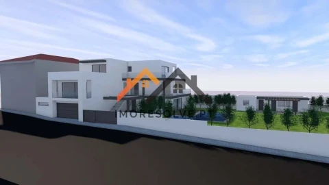 Moradia T5 para Venda em Gondomar (São Cosme), Valbom e Jovim