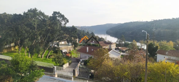 Moradia T5 para Venda em Gondomar (São Cosme), Valbom e Jovim