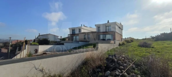 Terreno para Venda em Freiria