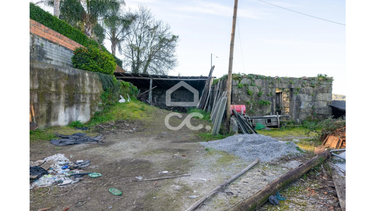 Moradia T4 para Venda em Arnoso (Santa Maria e Santa Eulália) e Sezures Foto 24