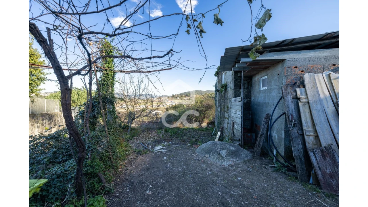 Moradia T4 para Venda em Arnoso (Santa Maria e Santa Eulália) e Sezures Foto 16