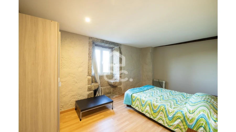 Moradia T4 para Venda em Arnoso (Santa Maria e Santa Eulália) e Sezures Foto 3