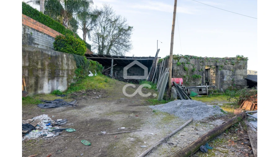 Moradia T4 para Venda em Arnoso (Santa Maria e Santa Eulália) e Sezures Foto 24