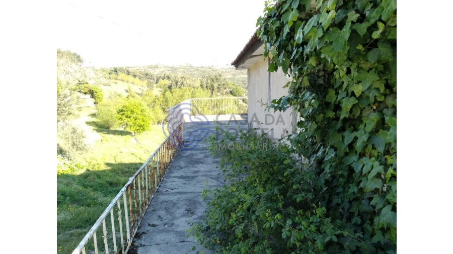 Moradia T3 para Venda em Banho e Carvalhosa Foto 18