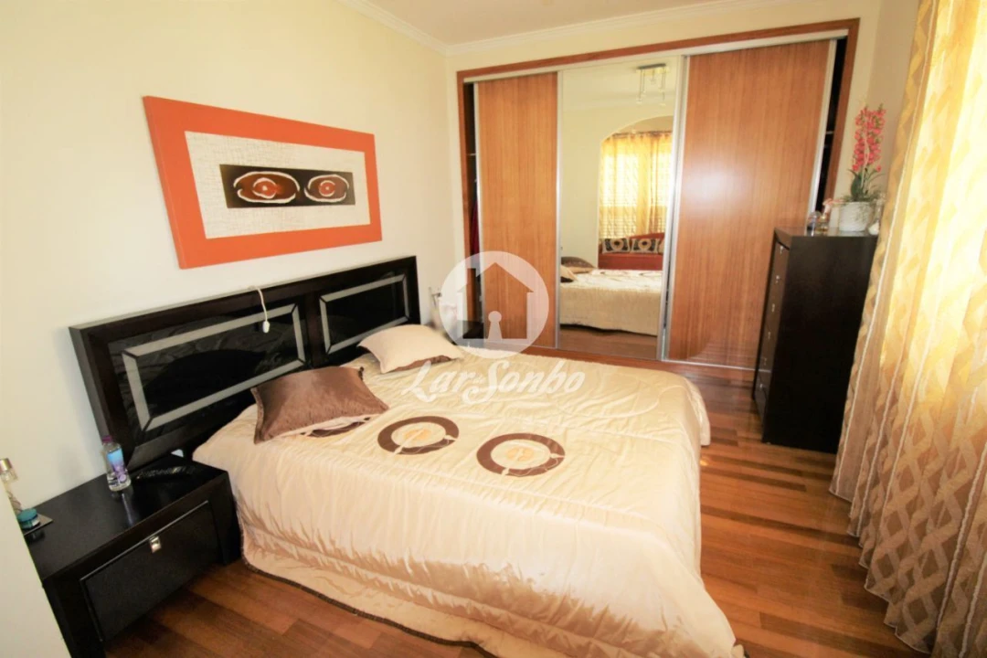 Moradia T4 para Venda em Balazar Foto 13