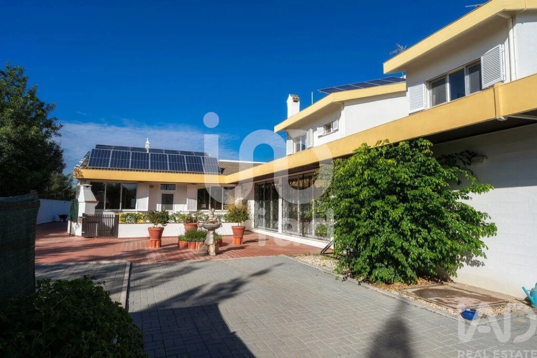 Moradia T12 para Venda em Tavira (Santa Maria e Santiago) Foto 8