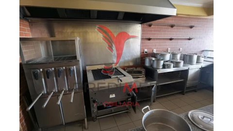 Loja para Venda em Pernes