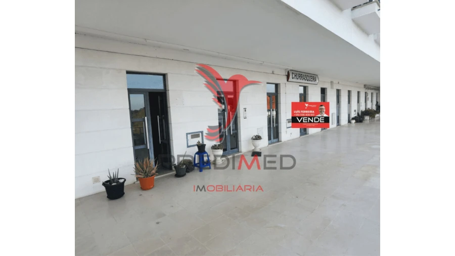 Loja para Venda em Pernes Foto 7