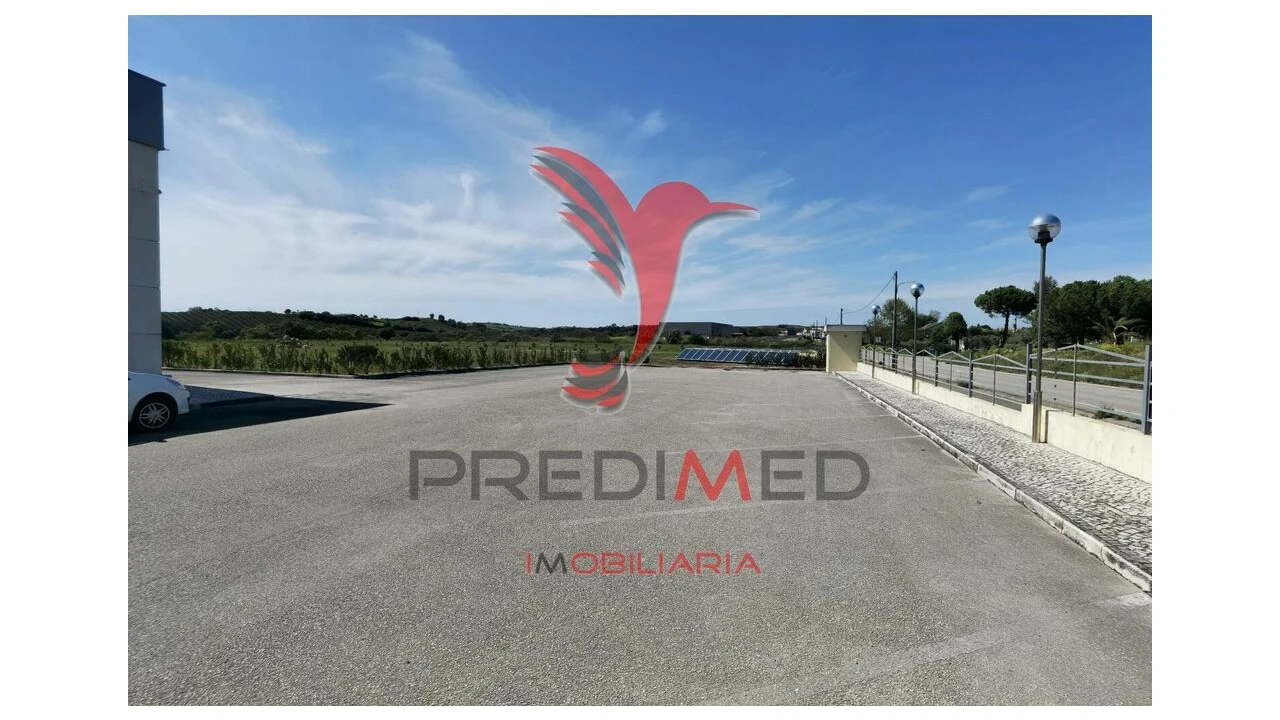 Armazém para Venda em Pernes Foto 14