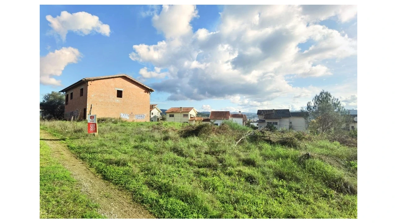 Terreno para Venda em Sé Nova, Santa Cruz, Almedina e São Bartolomeu Foto 1