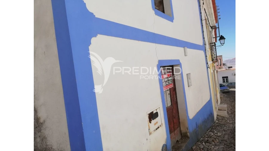 Moradia T3 para Venda em Cabeço de Vide Foto 4