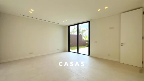 Moradia T3 para Venda em Calheta