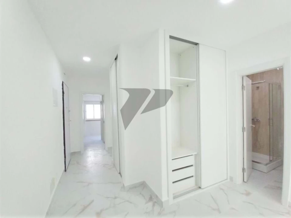 Apartamento T2 para Venda em Amora Foto 22