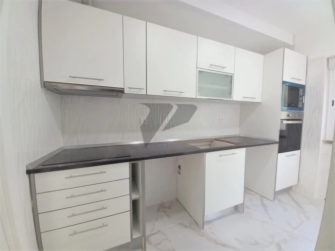 Apartamento T2 para Venda em Amora Foto 5