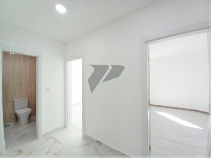 Apartamento T2 para Venda em Amora Foto 14