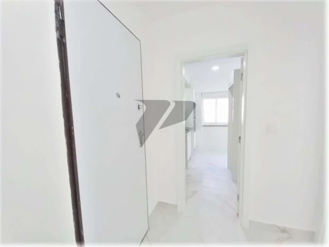 Apartamento T2 para Venda em Amora Foto 7