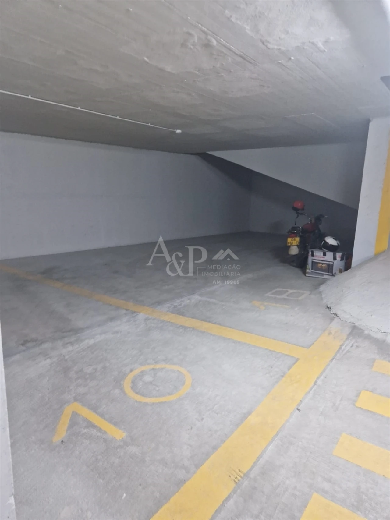 Apartamento T6 para Venda em Viseu Foto 11