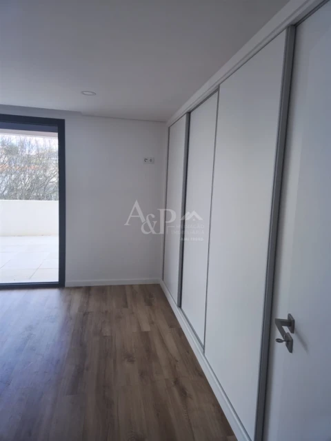 Apartamento T6 para Venda em Viseu