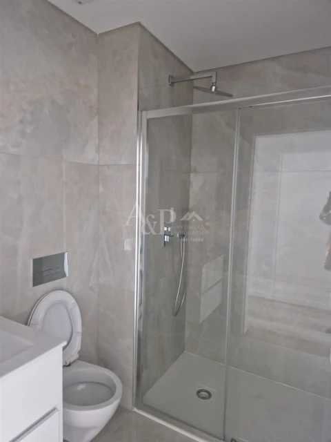 Apartamento T6 para Venda em Viseu