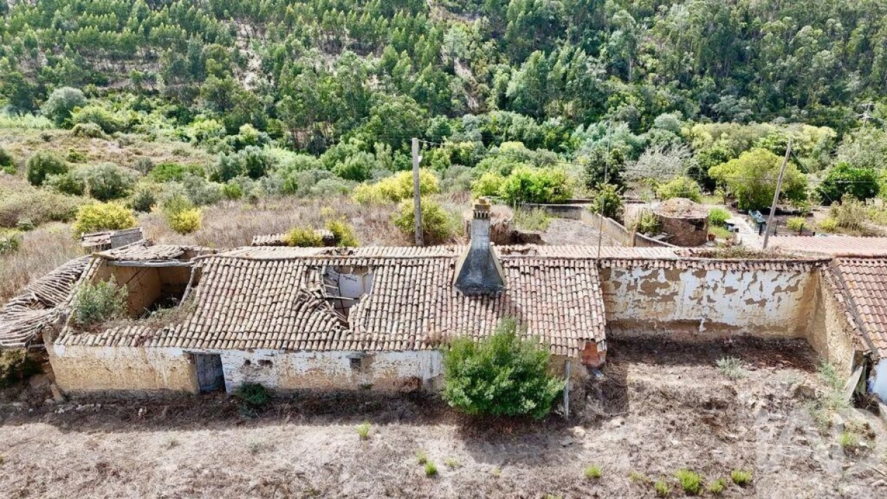 Moradia T3 para Venda em Santa Clara-A-Velha Foto 2