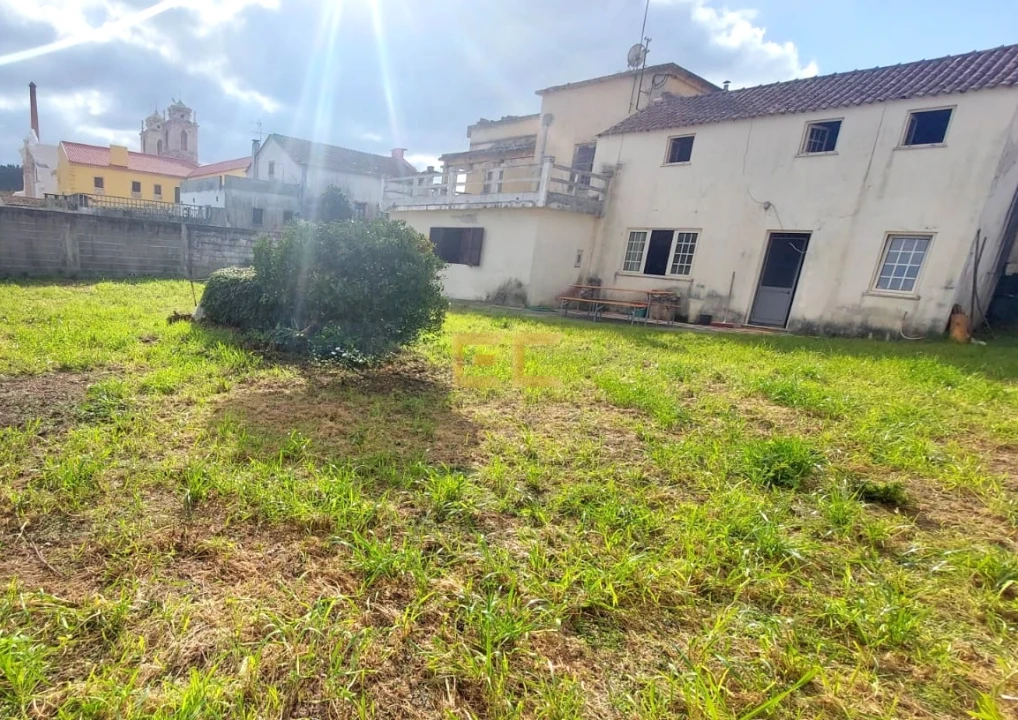 Moradia T7 para Venda em Paião Foto 3