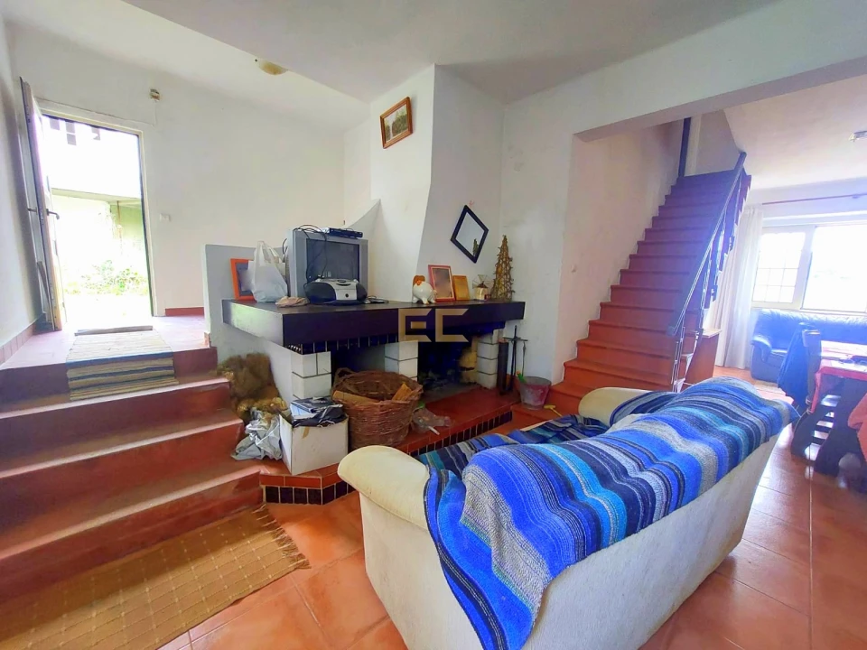 Moradia T7 para Venda em Paião Foto 9