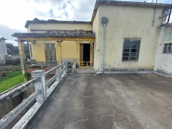 Moradia T7 para Venda em Paião Foto 25