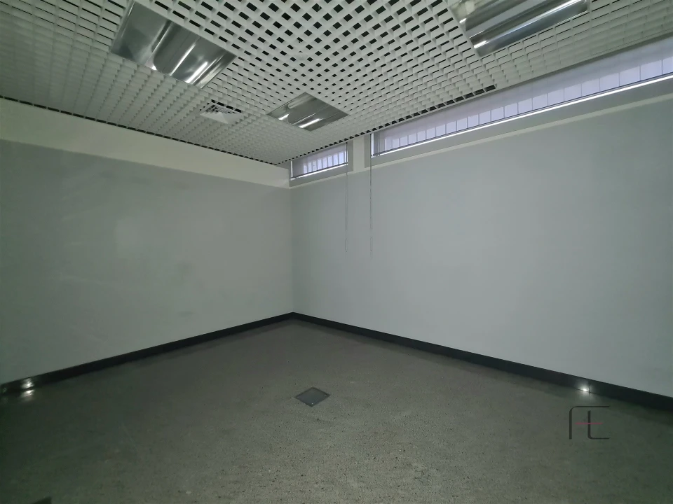 Loja para Venda em Cortegaça Foto 5