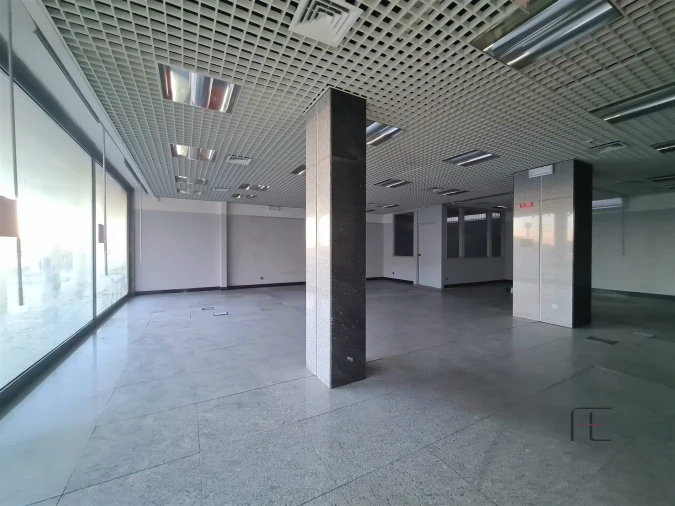 Loja para Venda em Cortegaça Foto 3