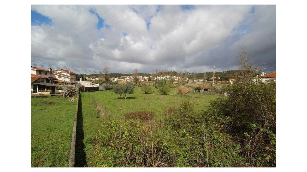 Terreno para Venda em Assafarge e Antanhol Foto 3