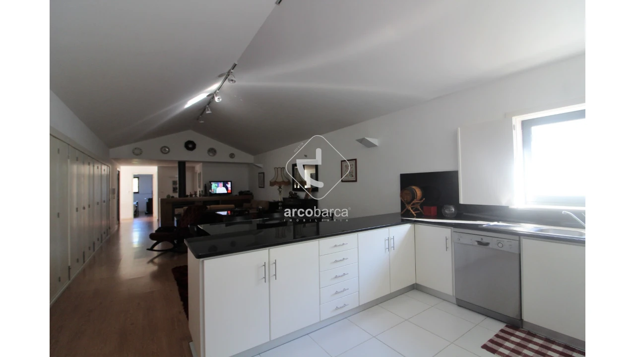 Moradia T3 para Venda em Serdedelo Foto 9